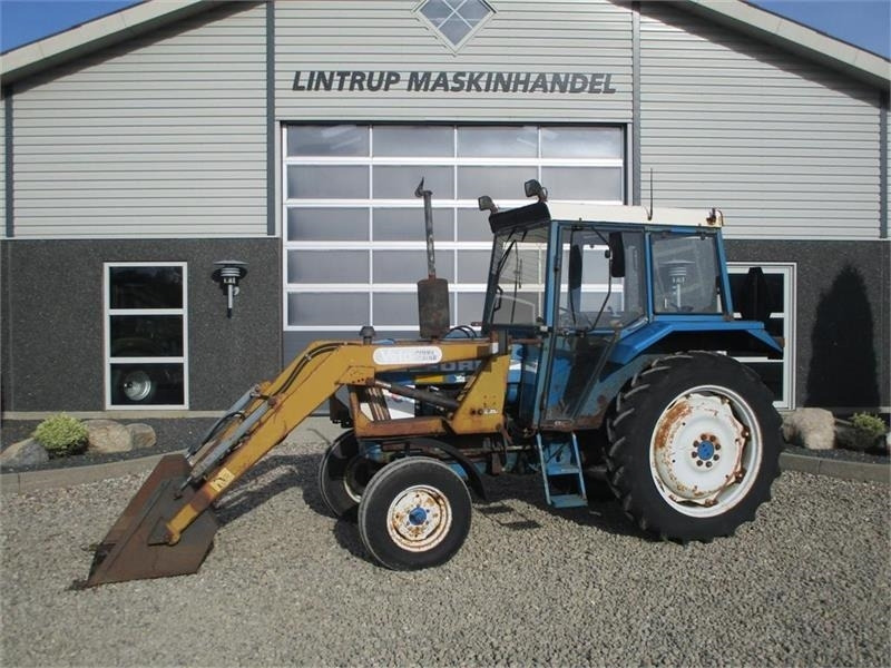 Ford 4610 Med frontlæsser - Farm tractor: picture 1 Ford 4610 Med frontlæsser - Farm tractor: picture 1