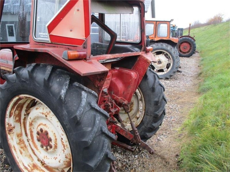 IH 574 Med Gyro frontlæsser med Greb - Farm tractor: picture 3 IH 574 Med Gyro frontlæsser med Greb - Farm tractor: picture 3
