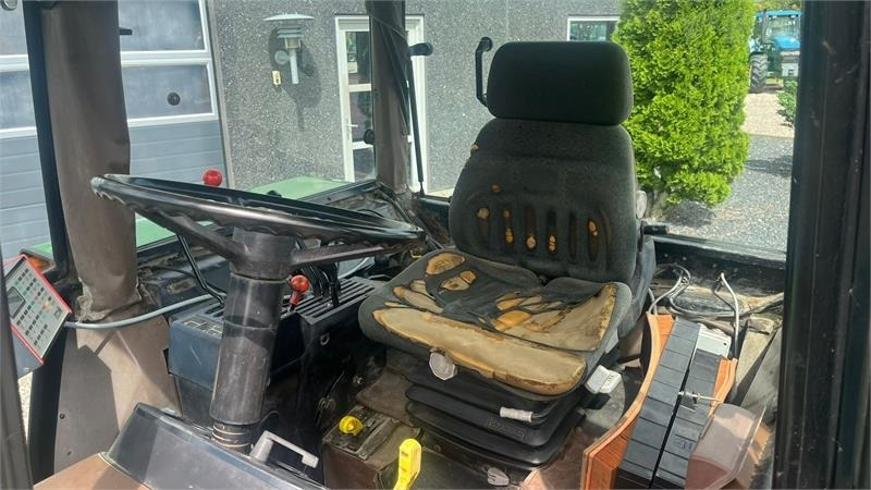 John Deere 2650 Med SGII kabine, 540 og 1000 pto omd - Farm tractor: picture 5 John Deere 2650 Med SGII kabine, 540 og 1000 pto omd - Farm tractor: picture 5
