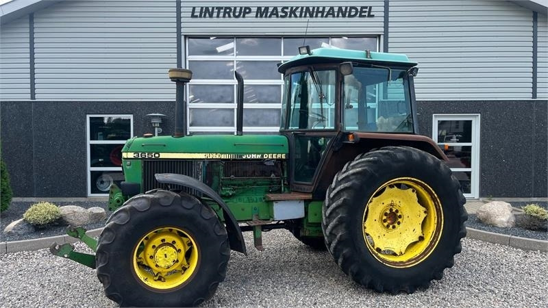 John Deere 3650 Med frontlift  - Farm tractor: picture 1 John Deere 3650 Med frontlift  - Farm tractor: picture 1