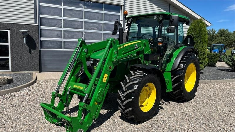John Deere 5115M Med frontlæsser, som ny - Farm tractor: picture 2 John Deere 5115M Med frontlæsser, som ny - Farm tractor: picture 2