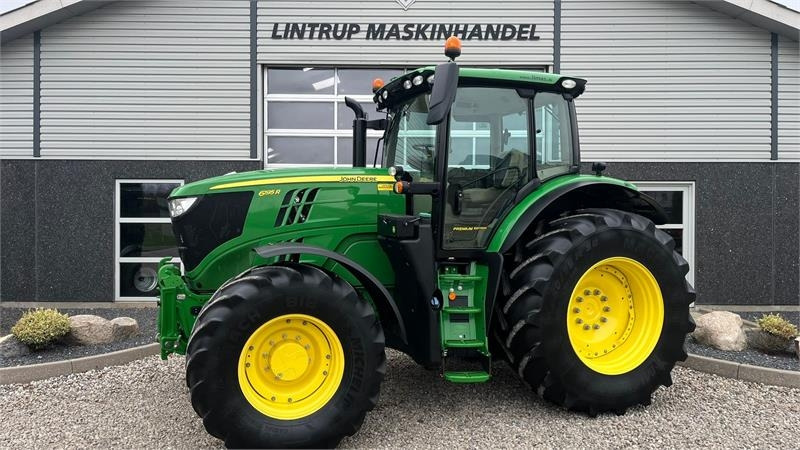 John Deere 6195R Premium Edition med frontlift  - Farm tractor: picture 1 John Deere 6195R Premium Edition med frontlift  - Farm tractor: picture 1