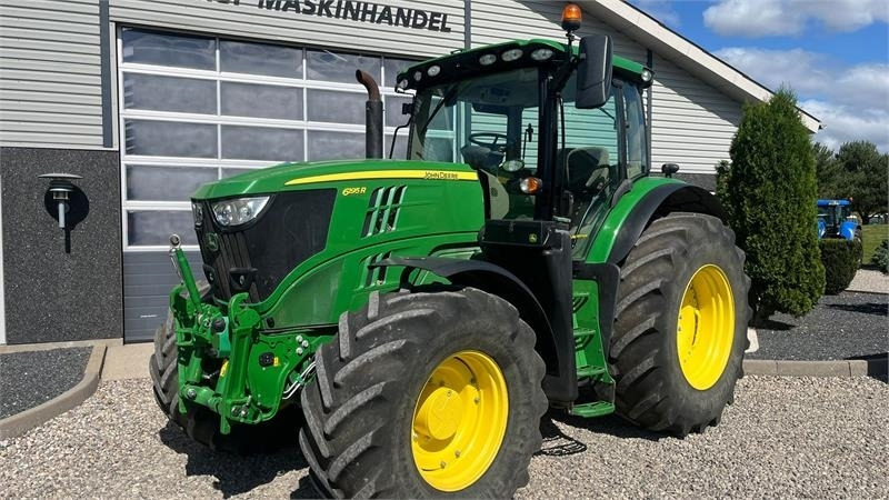 John Deere 6195R Premium Edition med frontlift - Farm tractor: picture 2 John Deere 6195R Premium Edition med frontlift - Farm tractor: picture 2
