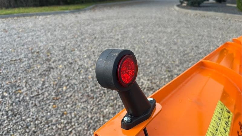 Snow plough for Agricultural machinery Limas Vario SHL 330 Med lys: picture 8 Snow plough for Agricultural machinery Limas Vario SHL 330 Med lys: picture 8