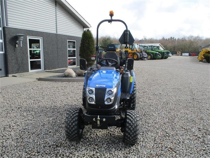Solis 26 HST Garden Pro Dæk  - Farm tractor: picture 4 Solis 26 HST Garden Pro Dæk  - Farm tractor: picture 4