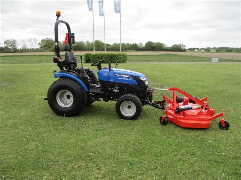 Solis 26 HST med frontlift,front PTO og turf æk  - Farm tractor: picture 3 Solis 26 HST med frontlift,front PTO og turf æk  - Farm tractor: picture 3