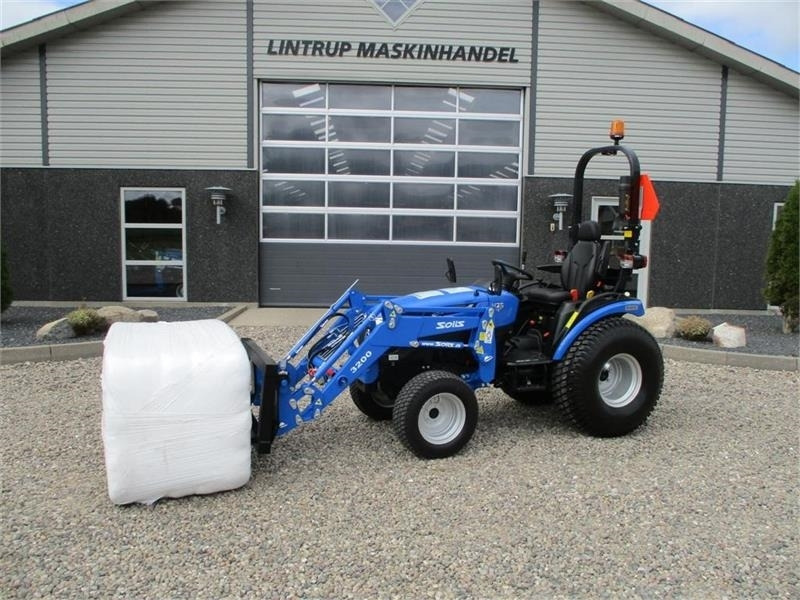 Solis 26 HST med fuldhydraulisk frontlæsser på - Mini tractor: picture 1 Solis 26 HST med fuldhydraulisk frontlæsser på - Mini tractor: picture 1