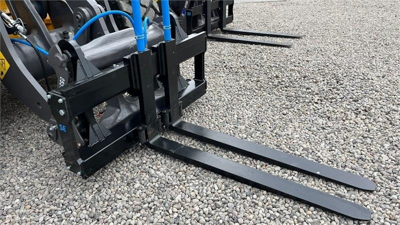 Volvo Pallegafler Hydraulisk 5Tons pallegafler med Volvo - Wheel loader: picture 3 Volvo Pallegafler Hydraulisk 5Tons pallegafler med Volvo - Wheel loader: picture 3