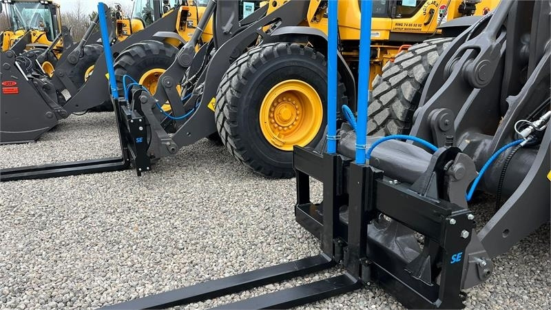 Volvo Pallegafler Hydraulisk 5Tons pallegafler med Volvo - Wheel loader: picture 1 Volvo Pallegafler Hydraulisk 5Tons pallegafler med Volvo - Wheel loader: picture 1
