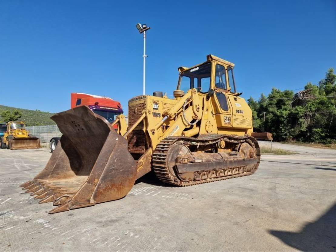 Caterpillar CAT 955L WITH RIPPER - Crawler loader: picture 2 Caterpillar CAT 955L WITH RIPPER - Crawler loader: picture 2