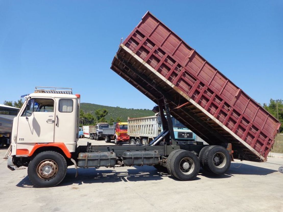 Volvo F 89 VOLVO F89 (6X2) KIPPER - Tipper: picture 3 Volvo F 89 VOLVO F89 (6X2) KIPPER - Tipper: picture 3