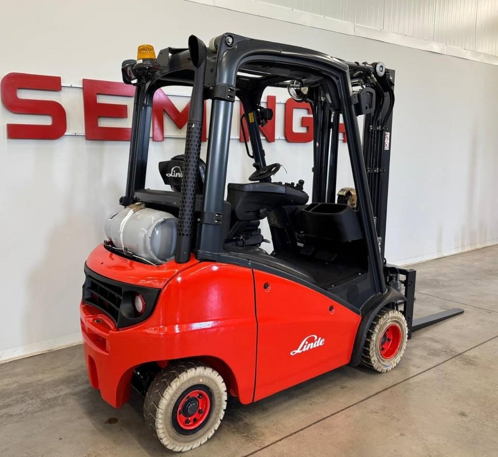 Linde 10876 - H20T-01 - LPG forklift: picture 3 Linde 10876 - H20T-01 - LPG forklift: picture 3