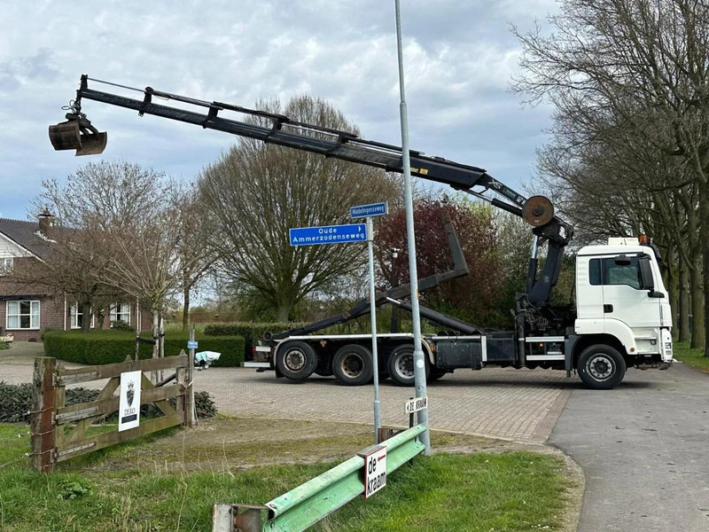 MAN TGS 35.400 8X4 !!TRIPLE!! 24tm KRAAN/HAAKARM!!RADIO REMOTE!! - Hook lift truck, Crane truck: picture 3 MAN TGS 35.400 8X4 !!TRIPLE!! 24tm KRAAN/HAAKARM!!RADIO REMOTE!! - Hook lift truck, Crane truck: picture 3