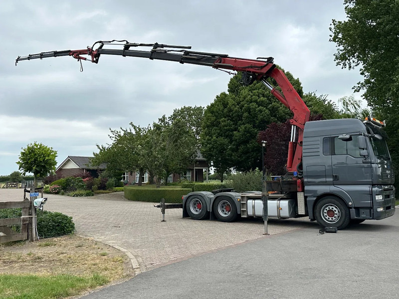 MAN TGA 28.480 6x2!! HMF 42tm/Flyjib /LIER/WINCH!! - Tractor unit: picture 4 MAN TGA 28.480 6x2!! HMF 42tm/Flyjib /LIER/WINCH!! - Tractor unit: picture 4