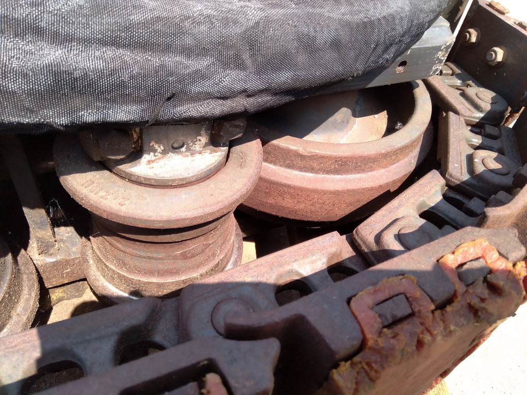 Bomag BM1200-35 - - Undercarriage parts for Construction machinery: picture 5 Bomag BM1200-35 - - Undercarriage parts for Construction machinery: picture 5