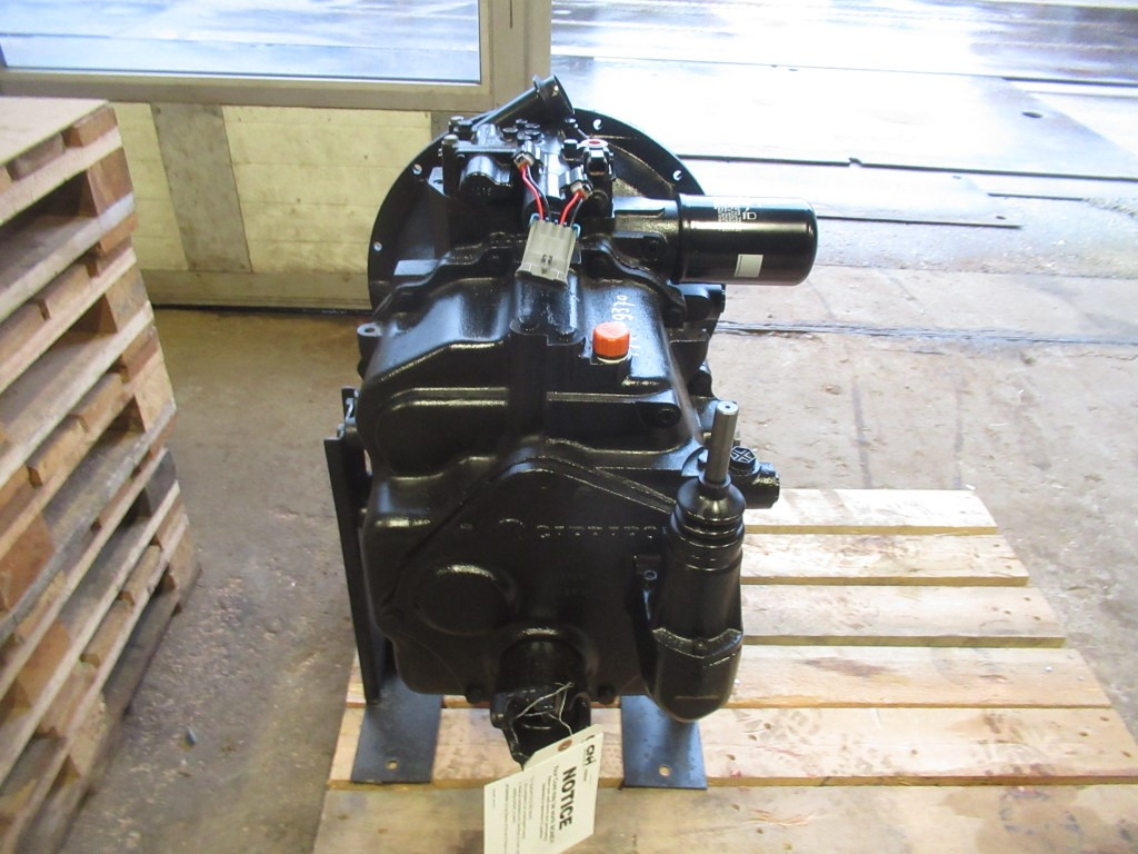 Gearbox for Construction machinery Case 87396486R - 329081A3R: picture 7