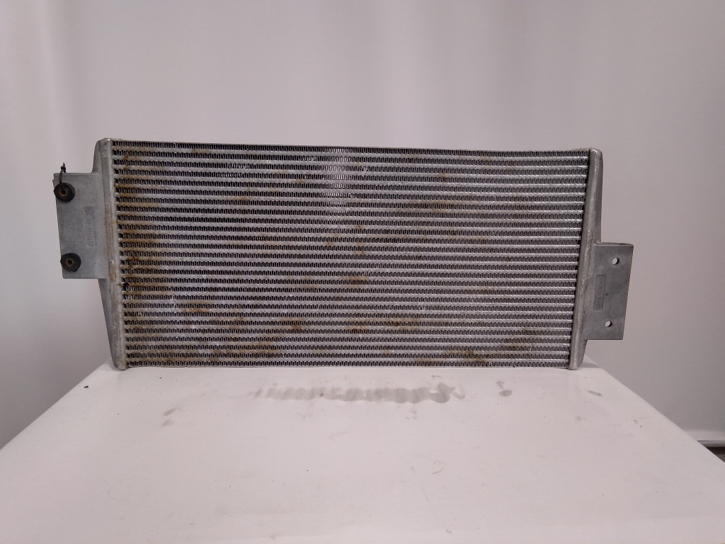 Caterpillar 2435063 - Intercooler for Construction machinery: picture 4 Caterpillar 2435063 - Intercooler for Construction machinery: picture 4