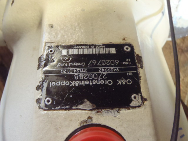 Caterpillar 2700288 - Swing motor for Construction machinery: picture 3 Caterpillar 2700288 - Swing motor for Construction machinery: picture 3