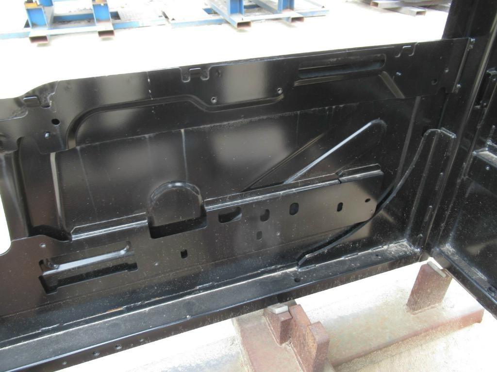 Caterpillar 3276590 - Cab for Construction machinery: picture 4 Caterpillar 3276590 - Cab for Construction machinery: picture 4