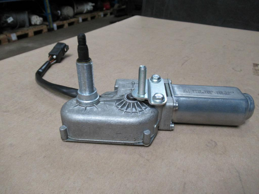 Caterpillar 3305017 - Wiper for Construction machinery: picture 2 Caterpillar 3305017 - Wiper for Construction machinery: picture 2