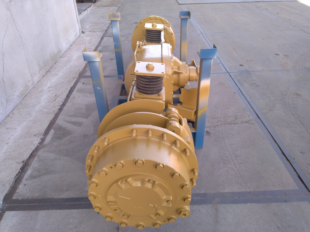 Caterpillar 4343821 - Rear axle for Construction machinery: picture 2 Caterpillar 4343821 - Rear axle for Construction machinery: picture 2