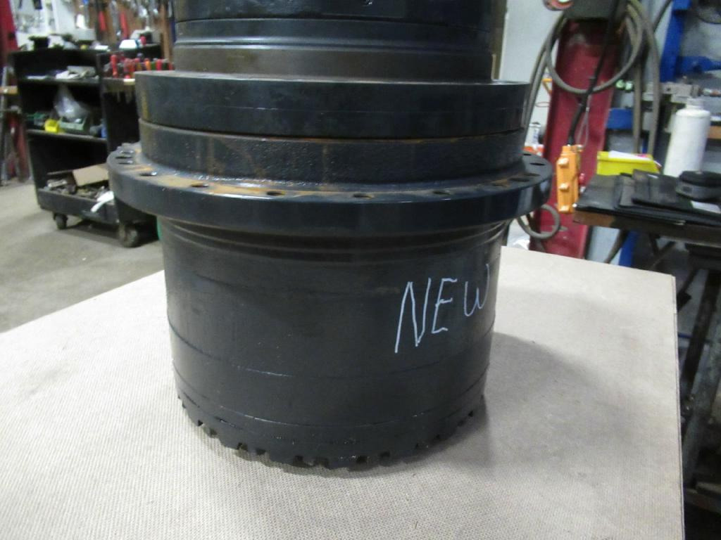 Doosan 170403-00059 - MBEB182 - Final drive for Construction machinery: picture 2 Doosan 170403-00059 - MBEB182 - Final drive for Construction machinery: picture 2