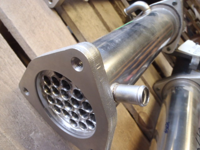 Hitachi 8976067173 - 87646088 - EGR cooler for Agricultural machinery: picture 2 Hitachi 8976067173 - 87646088 - EGR cooler for Agricultural machinery: picture 2