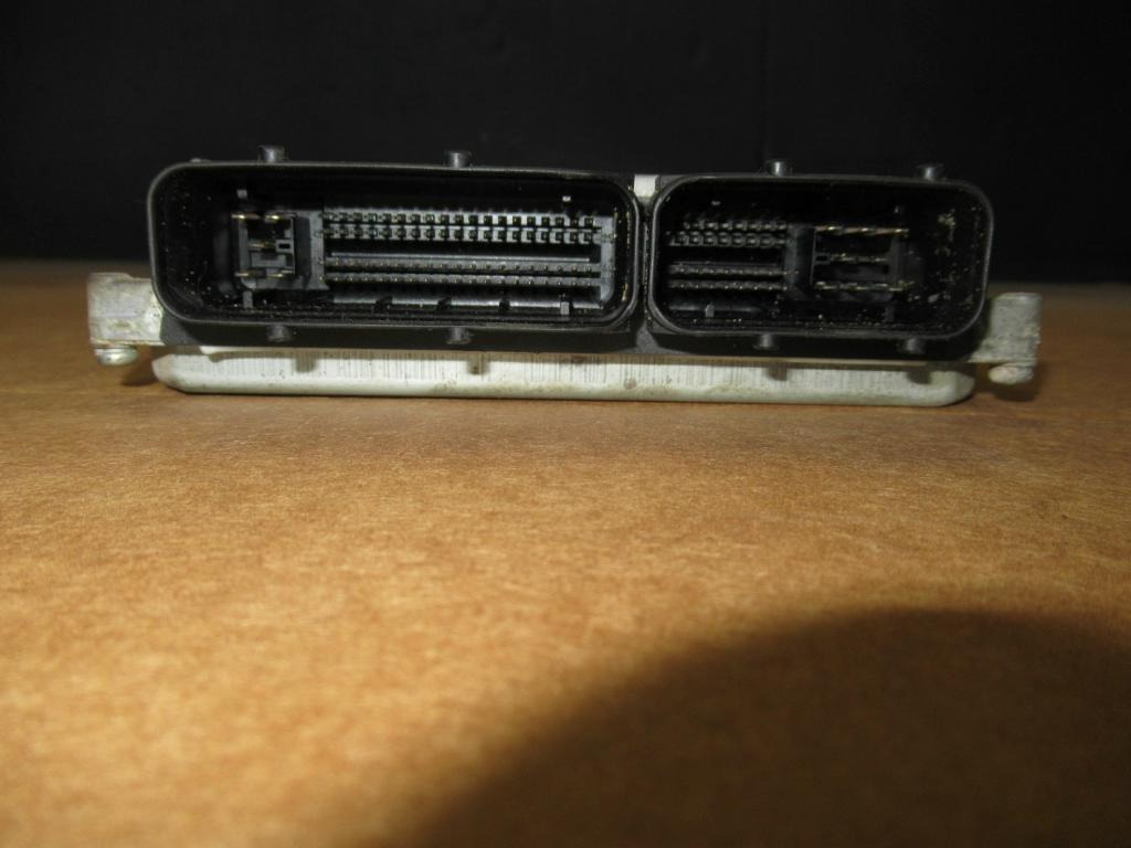 Hitachi 8980209292 - ECU for Construction machinery: picture 3 Hitachi 8980209292 - ECU for Construction machinery: picture 3
