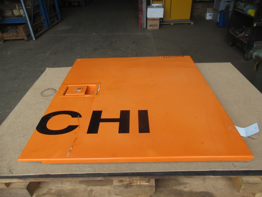 Hitachi KH150-3 - - Door and parts for Construction machinery: picture 1 Hitachi KH150-3 - - Door and parts for Construction machinery: picture 1