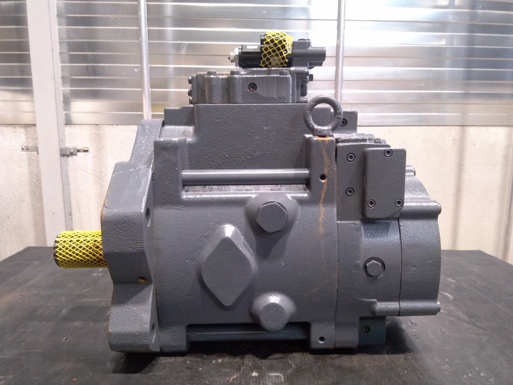 Hitachi YA00053205 - Hydraulic pump for Construction machinery: picture 3 Hitachi YA00053205 - Hydraulic pump for Construction machinery: picture 3