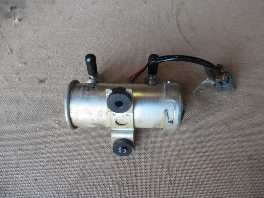 Hitachi ZX130LCN-5B - - Fuel pump for Construction machinery: picture 3 Hitachi ZX130LCN-5B - - Fuel pump for Construction machinery: picture 3