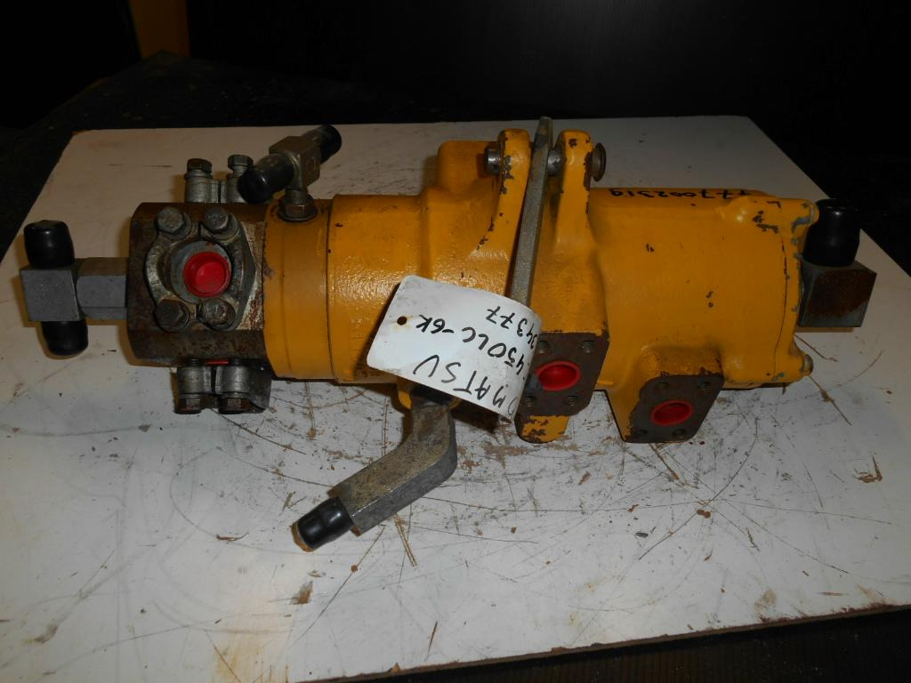 Komatsu PC450LC-6K - - Hydraulics for Construction machinery: picture 3 Komatsu PC450LC-6K - - Hydraulics for Construction machinery: picture 3