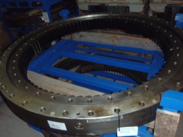 New Holland 1554050 - Slewing ring for Construction machinery: picture 1 New Holland 1554050 - Slewing ring for Construction machinery: picture 1