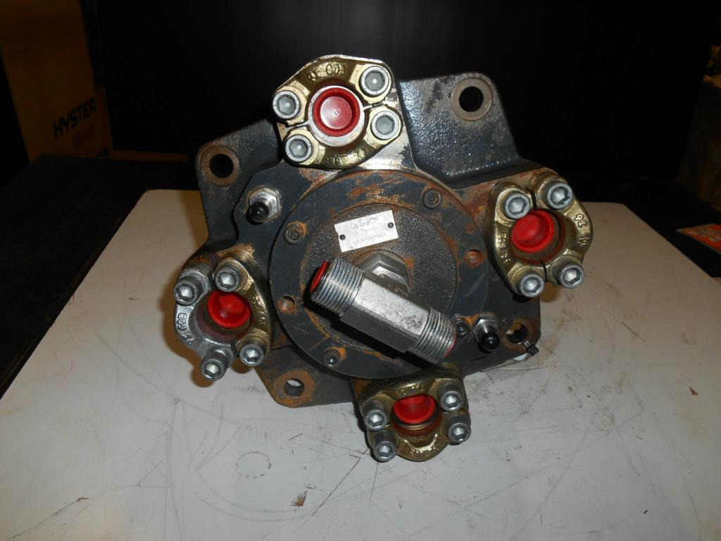 New Holland LS55V00001F1 - 72216545 - Hydraulics for Construction machinery: picture 3 New Holland LS55V00001F1 - 72216545 - Hydraulics for Construction machinery: picture 3