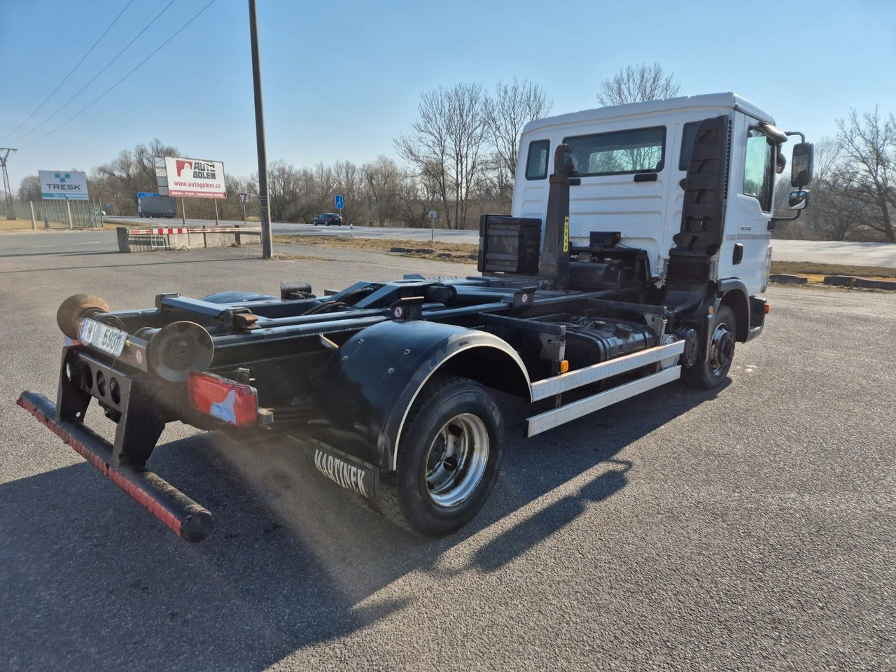MAN TGL 12.180 4X2 BL - Hook lift truck, Crane truck: picture 4 MAN TGL 12.180 4X2 BL - Hook lift truck, Crane truck: picture 4