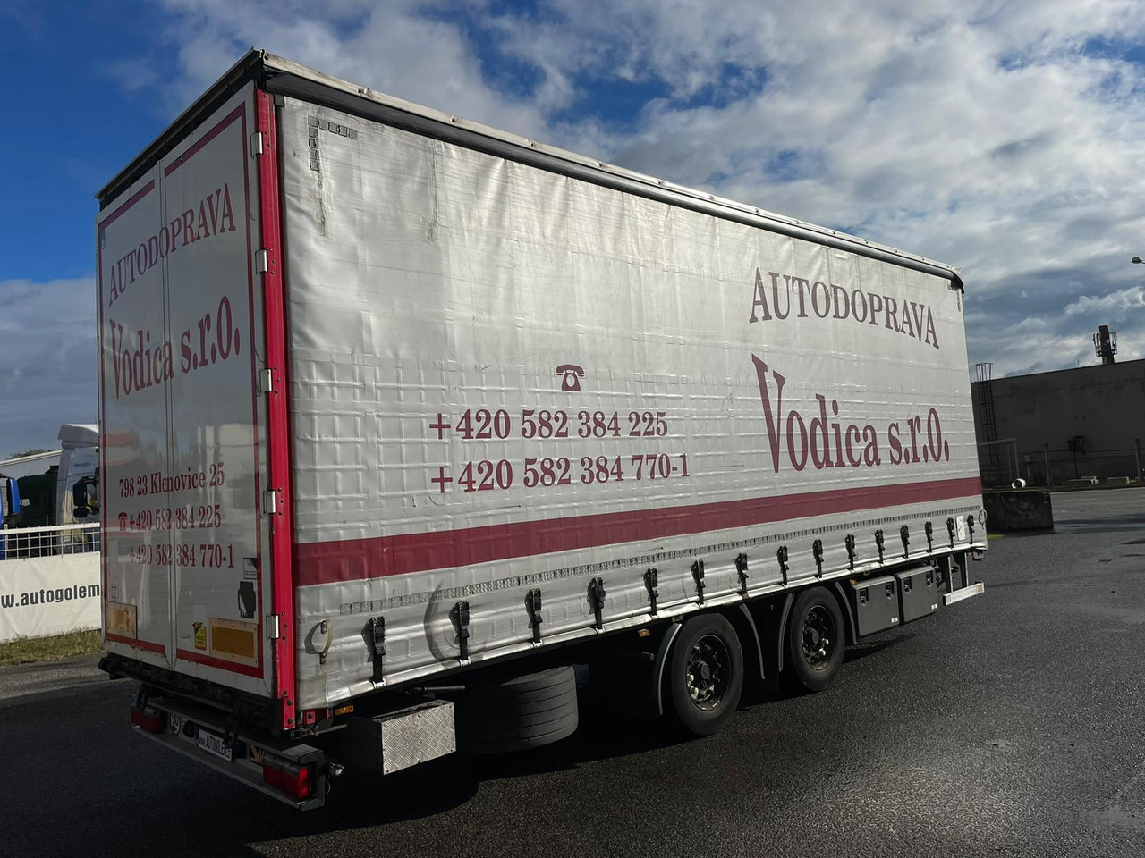 Svan CHT202 - Curtainsider trailer: picture 3 Svan CHT202 - Curtainsider trailer: picture 3
