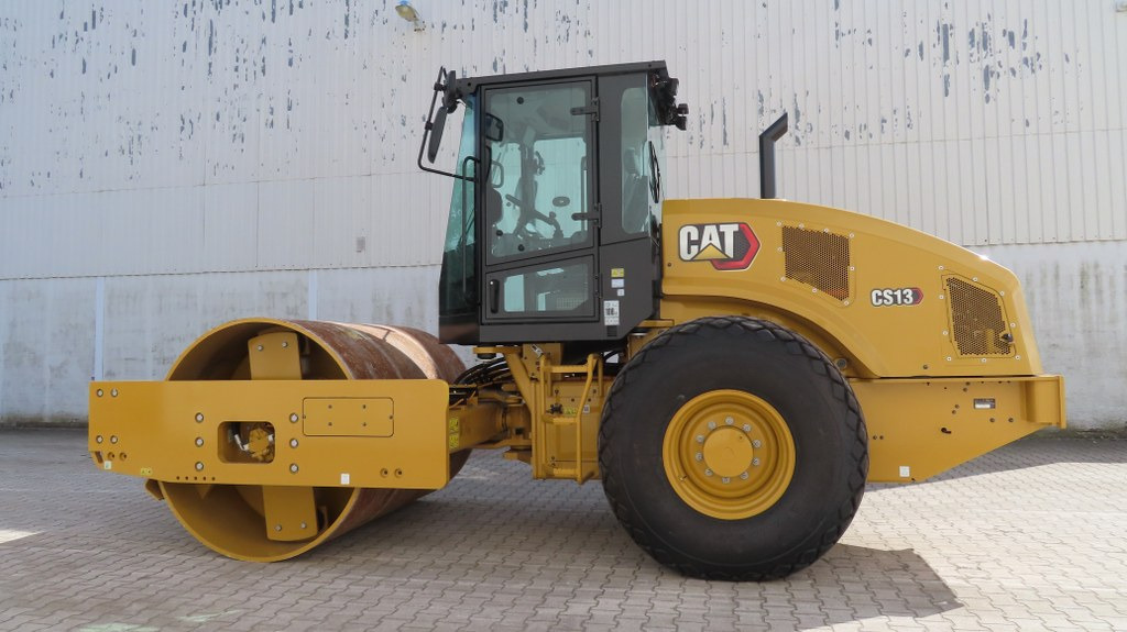 Caterpillar CS66B - Compactor: picture 5 Caterpillar CS66B - Compactor: picture 5