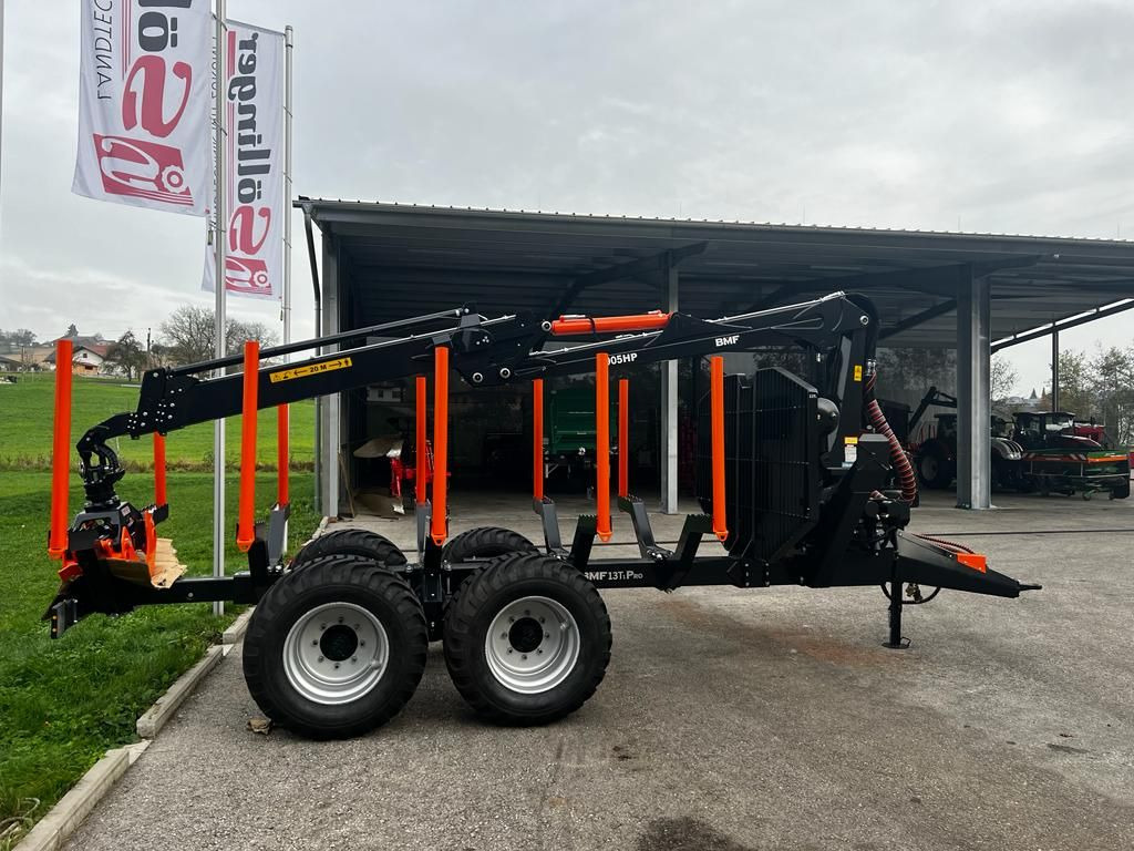 BMF BMF 13T1 PRO mit BMF 905 HP Kran - Timber transport: picture 2 BMF BMF 13T1 PRO mit BMF 905 HP Kran - Timber transport: picture 2