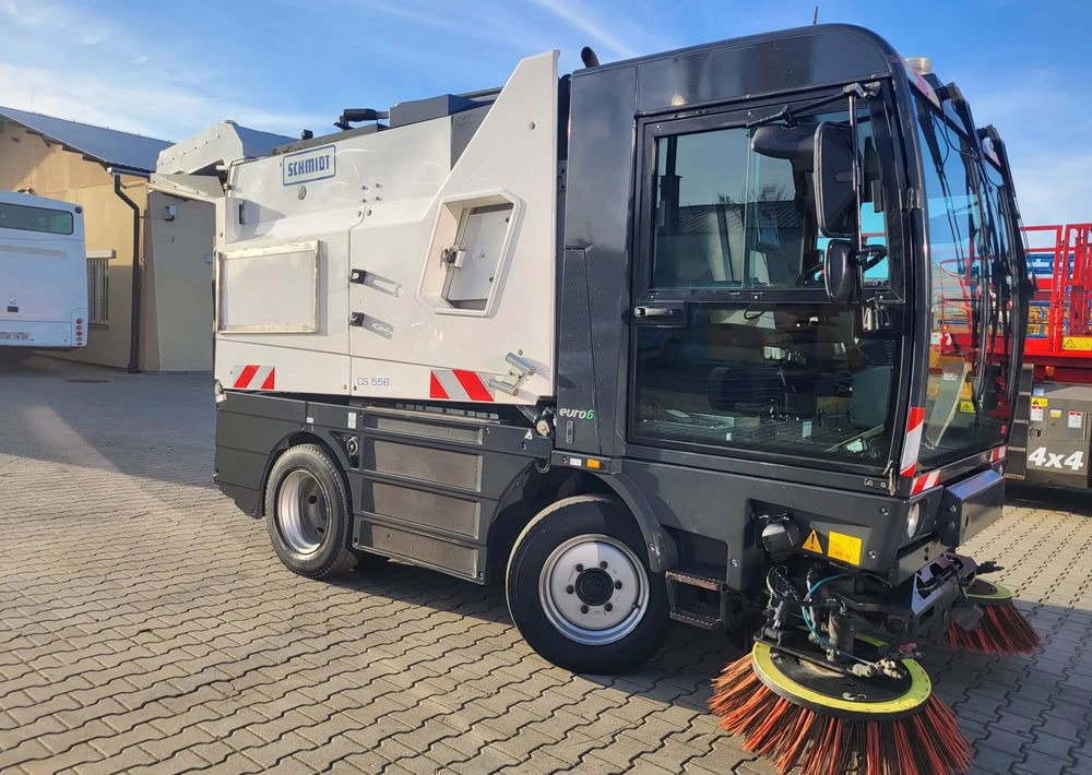 Schmidt COMPACT 400 - Garbage truck: picture 2 Schmidt COMPACT 400 - Garbage truck: picture 2