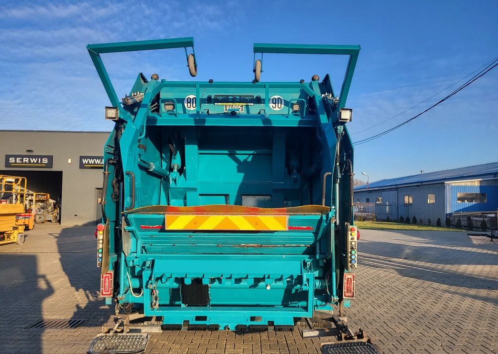 Volvo FE280 - Garbage truck: picture 5 Volvo FE280 - Garbage truck: picture 5