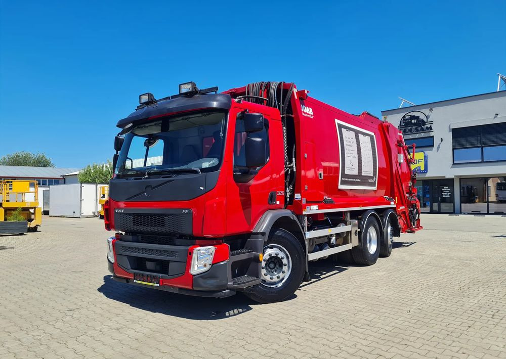 Volvo FE320 - Garbage truck: picture 1 Volvo FE320 - Garbage truck: picture 1