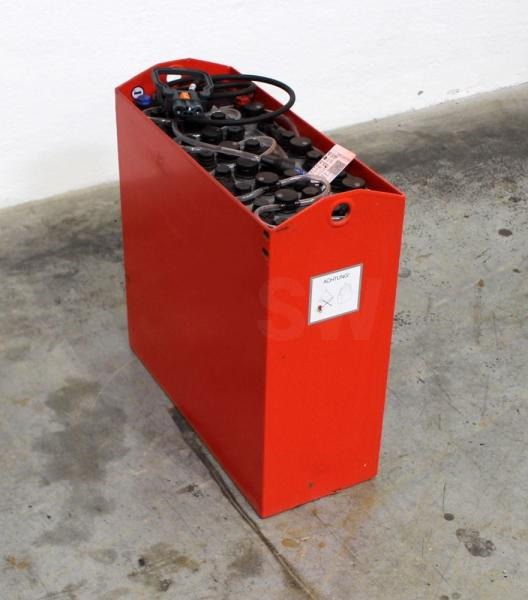 GRUMA 24 Volt 2 PzB 225 Ah - Battery: picture 2 GRUMA 24 Volt 2 PzB 225 Ah - Battery: picture 2