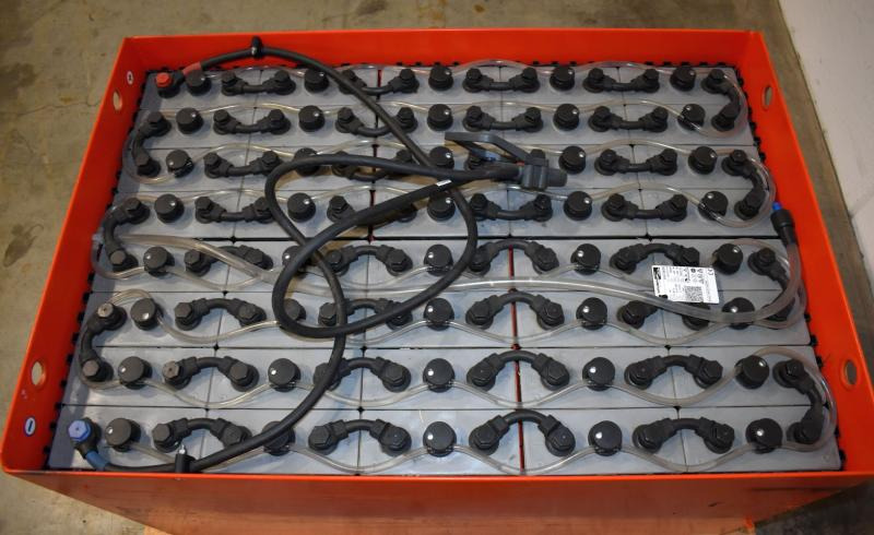 GRUMA 80 Volt 4 PzS 460 Ah - Battery: picture 3 GRUMA 80 Volt 4 PzS 460 Ah - Battery: picture 3