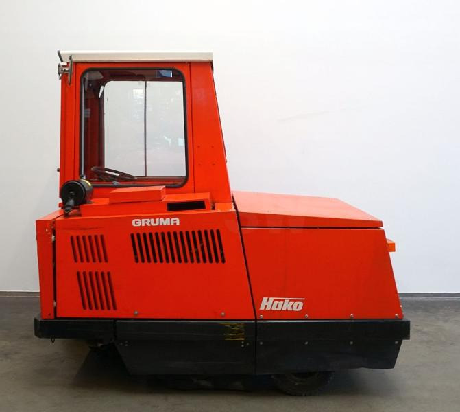 HAKO Jonas 1500 - Industrial sweeper: picture 4 HAKO Jonas 1500 - Industrial sweeper: picture 4
