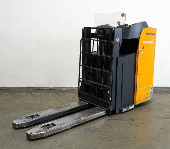 Jungheinrich ESD220 - Stacker: picture 2 Jungheinrich ESD220 - Stacker: picture 2