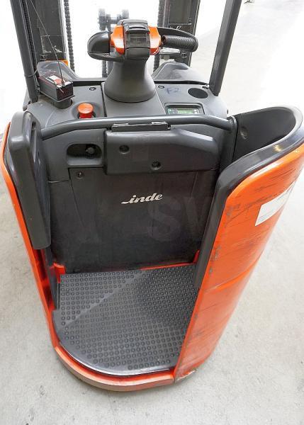 Linde D 12 SP 133 - Stacker: picture 5 Linde D 12 SP 133 - Stacker: picture 5