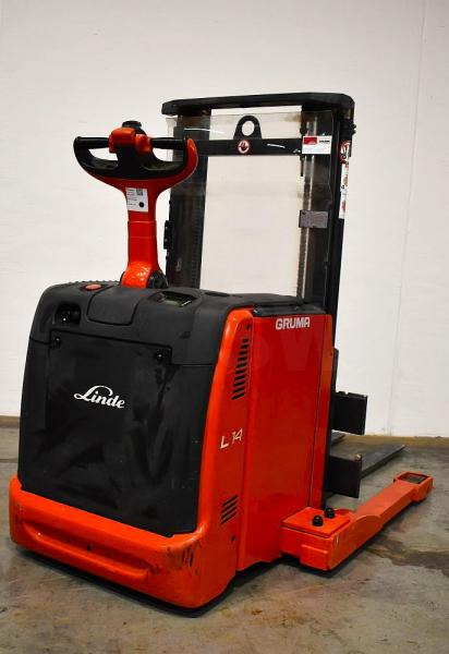 Linde L 14 AS 131 - Stacker: picture 1 Linde L 14 AS 131 - Stacker: picture 1