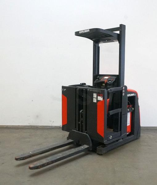 Linde V 10 5212 - Order picker: picture 2 Linde V 10 5212 - Order picker: picture 2