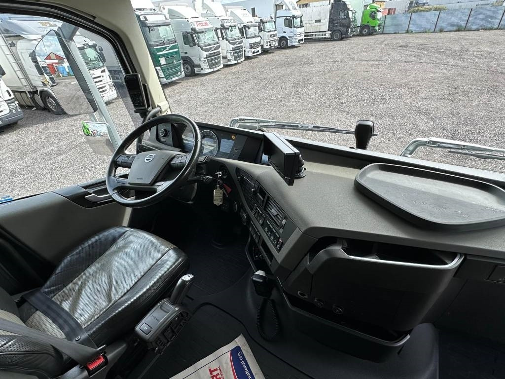 Volvo FH 500 Serie 1617 - Refrigerator truck: picture 5 Volvo FH 500 Serie 1617 - Refrigerator truck: picture 5