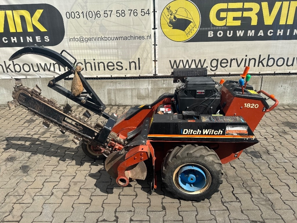 Ditch Witch 1820 - Trencher: picture 1 Ditch Witch 1820 - Trencher: picture 1